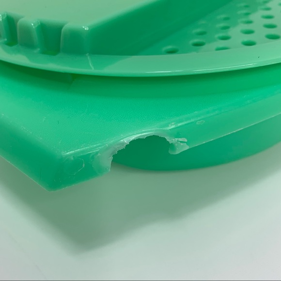 Tupperware shredder bowl cover - Picture 3 of 6